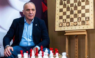 Mocne słowa na temat Rosji i Władimira Putina. Rozmowa z Garrim Kasparowem w "Więcej świata" 