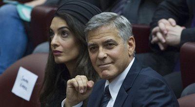 Hayek, Clooney i Gere nagrodzeni w obecności papieża