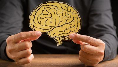 Jak rozruszać swój mózg, żeby dłużej zachować sprawność?