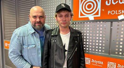 Arek Kłusowski prezentuje singiel "Pop i disco". Czy to nowy rozdział muzycznej drogi? 