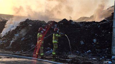 Pożar składowiska odpadów w Rawiczu. W tym miejscu śmieci płoną po raz kolejny