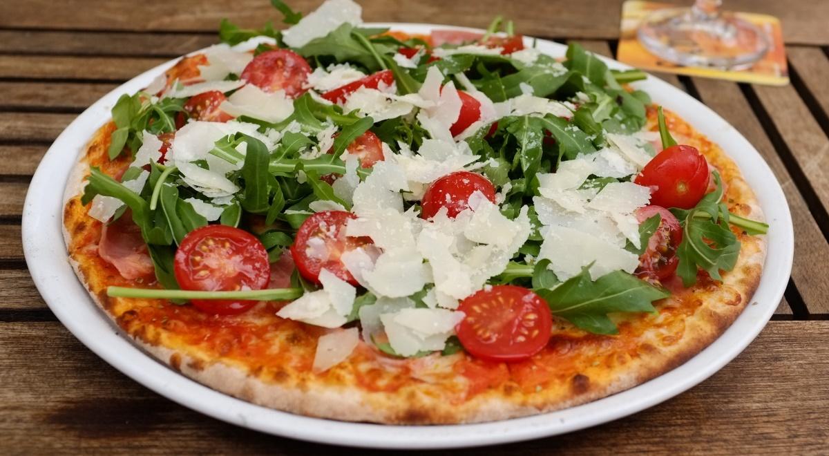 Włoski przepis na pizzę idealną