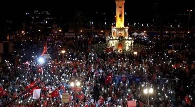 Turcja: wyroki za nieudany zamach stanu. Siedemdziesiąt cztery osoby skazane na dożywocie