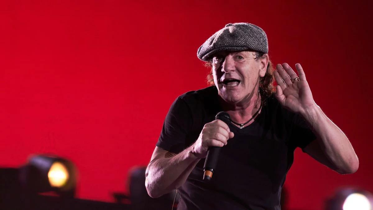 AC/DC - You Shook Me All Night Long