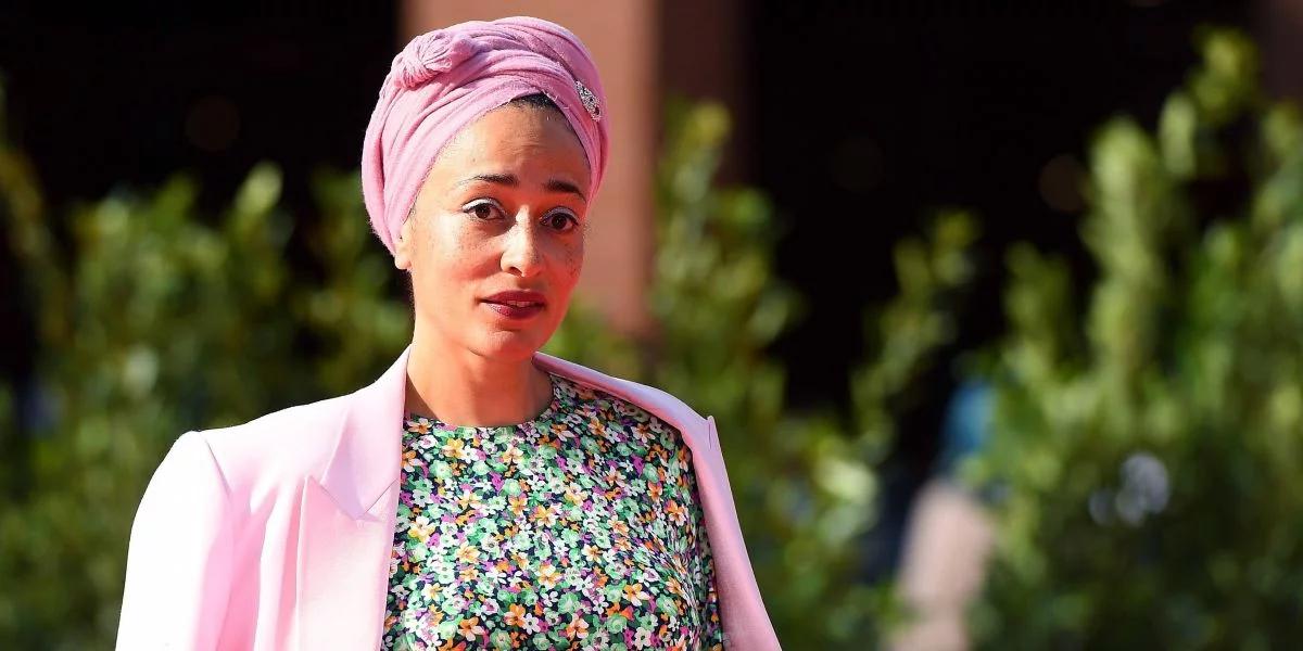 "Wszystkie Książki Świata": Zadie Smith i jej ostatnia powieść "Oszustwo"