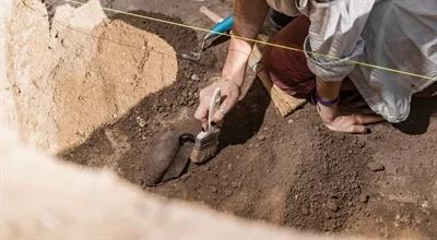 Archeolodzy odkryli unikatowy hełm celtycki w gminie Chorzele na Mazowszu