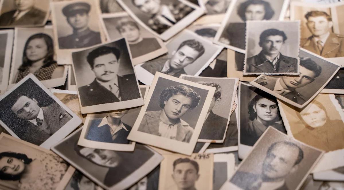 Odkrywać historię, przywracać pamięć. Reportaż "Strażnicy pamięci" [POSŁUCHAJ]