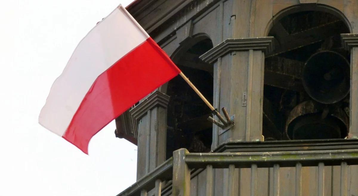 O nowoczesnym patriotyzmie z okazji stulecia niepodległości. "To okazywanie solidarności ludziom" 