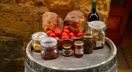 Francja stawia na lokalne