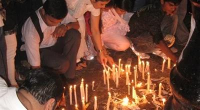 Główny podejrzany o ataki w Bombaju zwolniony za kaucją. Indie: to zniewaga dla ofiar