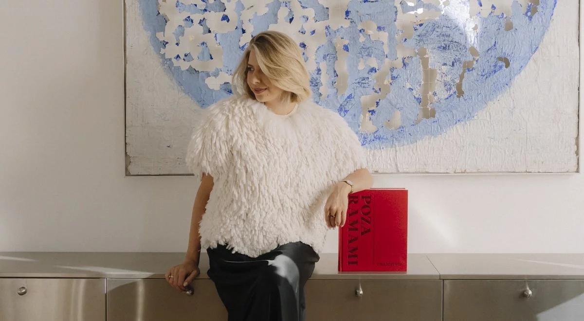 "Poza ramami" ma inspirować. W Trójce z Mają Michalak o tym, jak mówi sztuka 