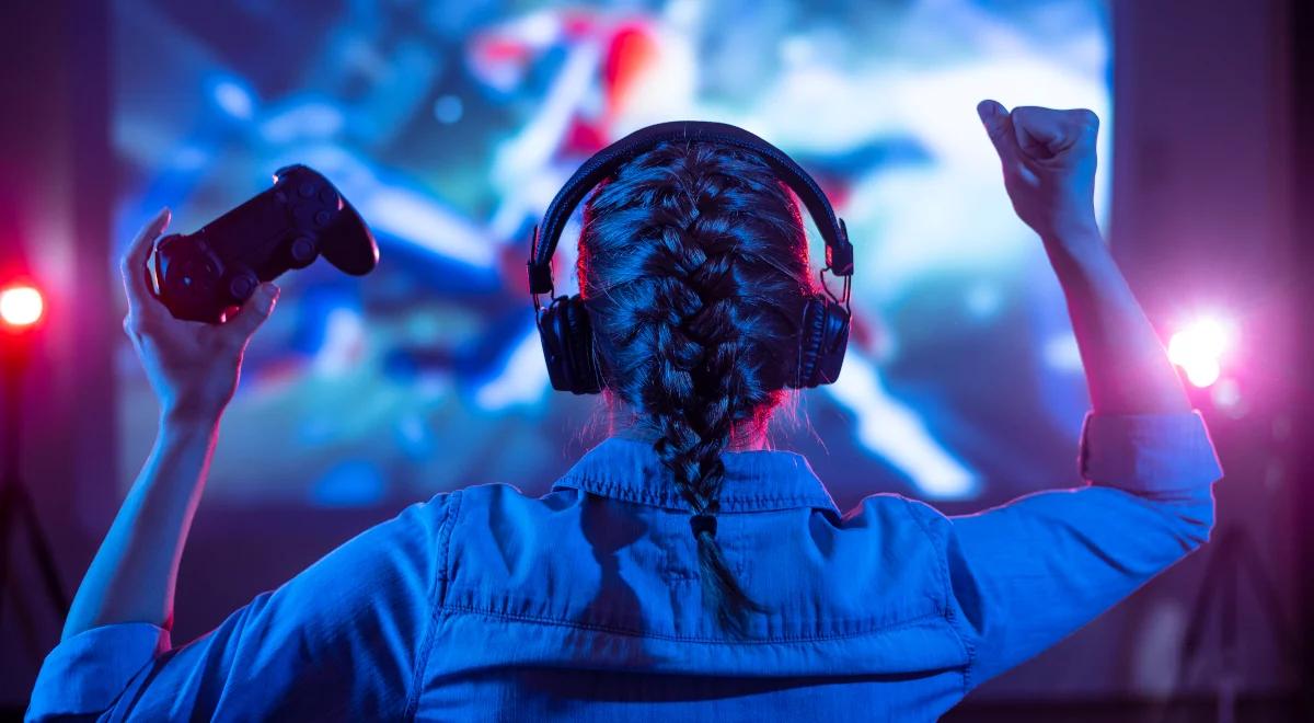 Gry komputerowe: od produkcji chałupniczej do dochodowego przemysłu