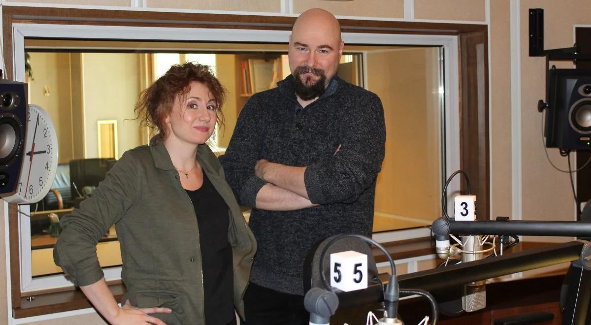 W głąb króliczej nory, w głąb historii Teatru Telewizji i polskiej literatury