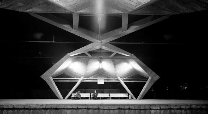 Ku przeszłości, słowem i fotografiami