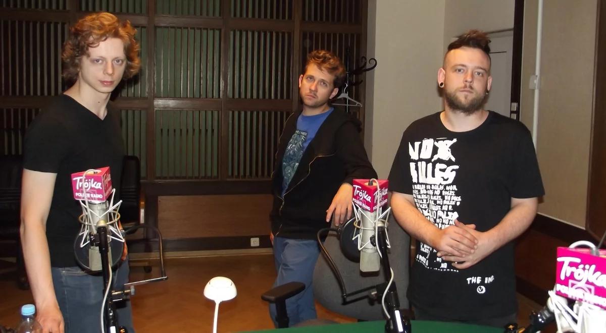 Jak brzmi "Hepi End"?