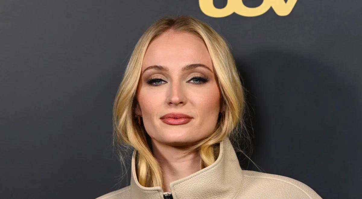 Od Sansy Stark do Lary Croft: Sophie Turner gwiazdą serialowego "Tomb Raidera"