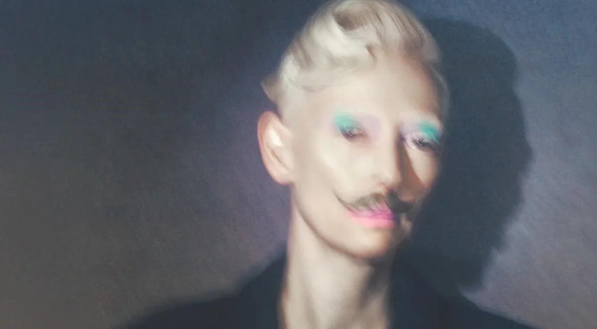 wystawa-tilda-swinton-ongoing-o-sztuce-relacji-i-tw-rczej-wsp-lnocie