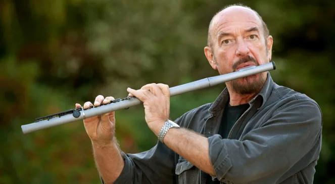 Co się stało z Geraldem Bostockiem?