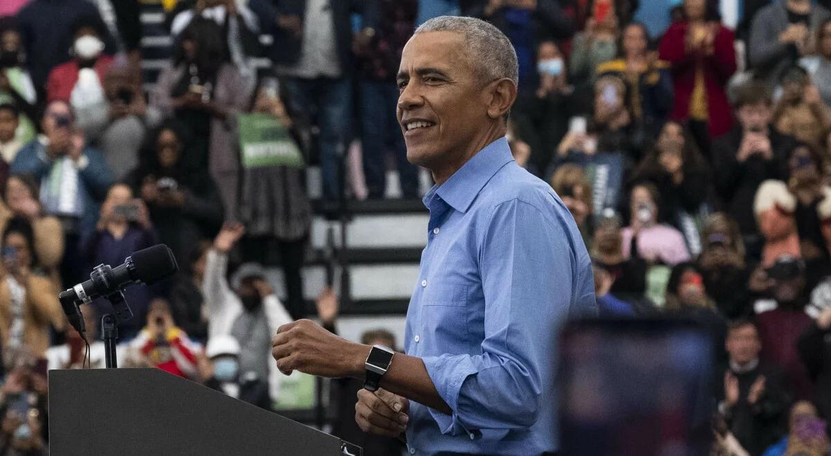 Co Barack Obama przeczytał w wakacje? Były prezydent USA polecił 10 książek