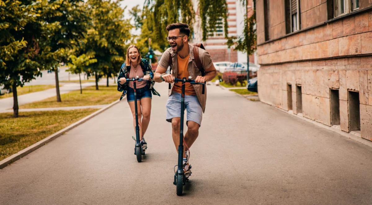 Obowiązkowe ubezpieczenie OC dla elektrycznych hulajnóg? Tak będzie w Czechach, może być i w Polsce