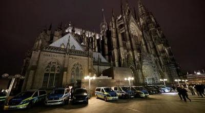 Niemcy obawiają się zamachów w święta. Policja otoczyła katedrę w Kolonii
