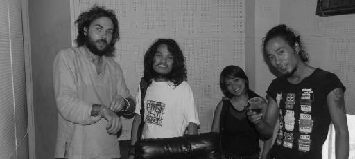 Na wiosnę zaleją nas Płyny z Nepalu