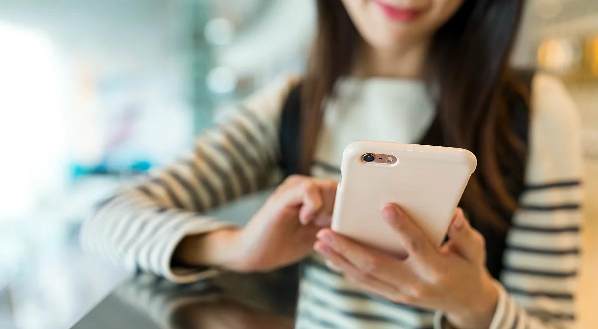 Aplikacja mobilna - most między światem słyszących i niesłyszących 