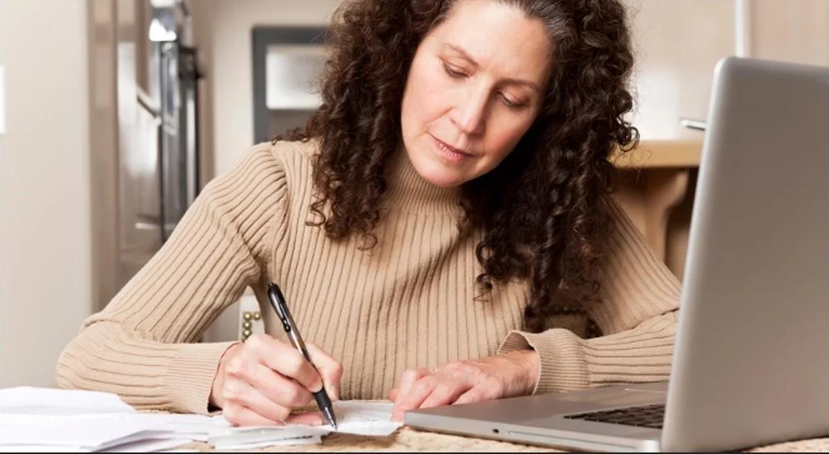 Spór o rozliczanie PIT przez internet 