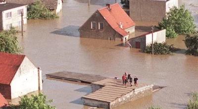 Powódź tysiąclecia we Wrocławiu. Relacje świadków: "Ta woda jakby spod ziemi wychodziła"