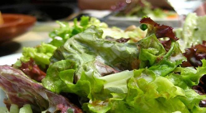 Świetny przepis na zdrową i smaczną sałatę!