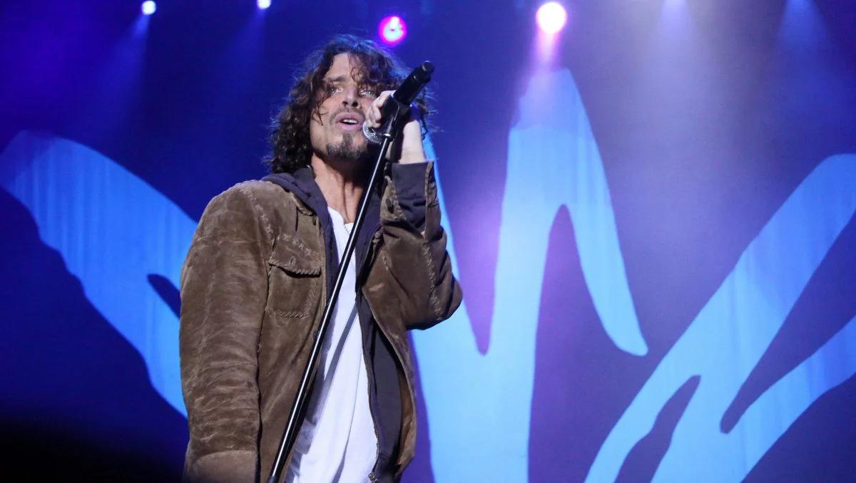 "Hunger Strike" - przejmujący hołd od Temple of the Dog