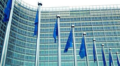 "Ideologiczna pałka". Europoseł PiS o powiązaniu praworządności z funduszami unijnymi