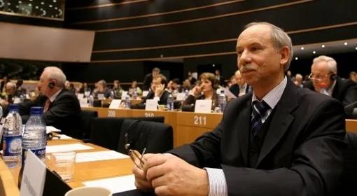 Oszczędny budżet godzi w nasz interes