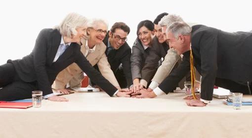 Pomagamy razem, czyli firmowo