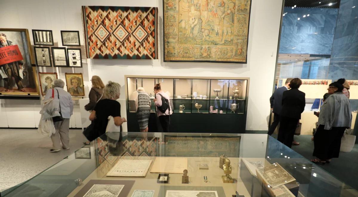 Otwarcie Muzeum Historii Polski. Na początek wystawa "Wielkie i Małe Historie. Tworzenie Kolekcji Muzeum Historii Polski"