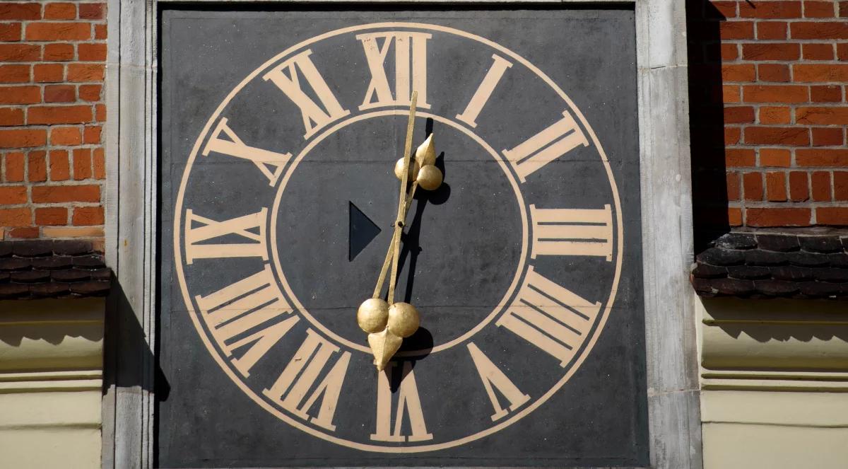 Odmierza czas od 500 lat. O najstarszym działającym zegarze w Polsce