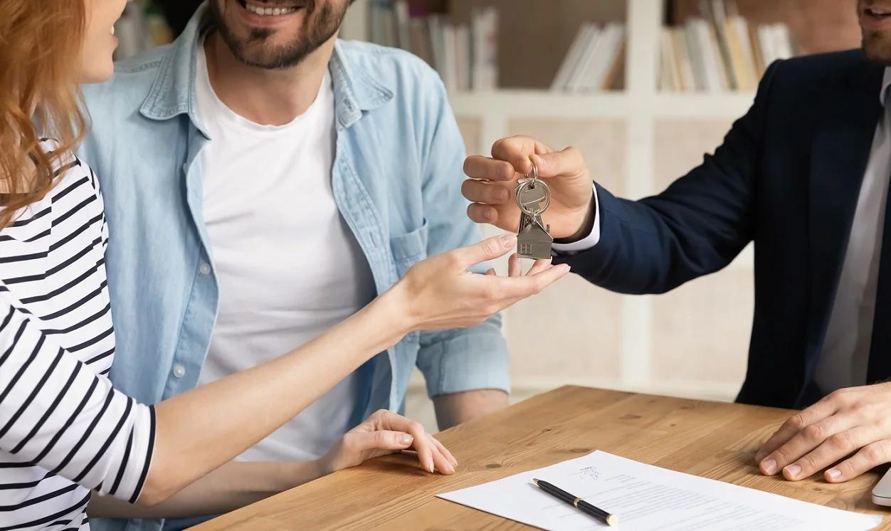 Ceny wynajmu mieszkań zaczną spadać. Czy pęka bańka na rynku nieruchomości?