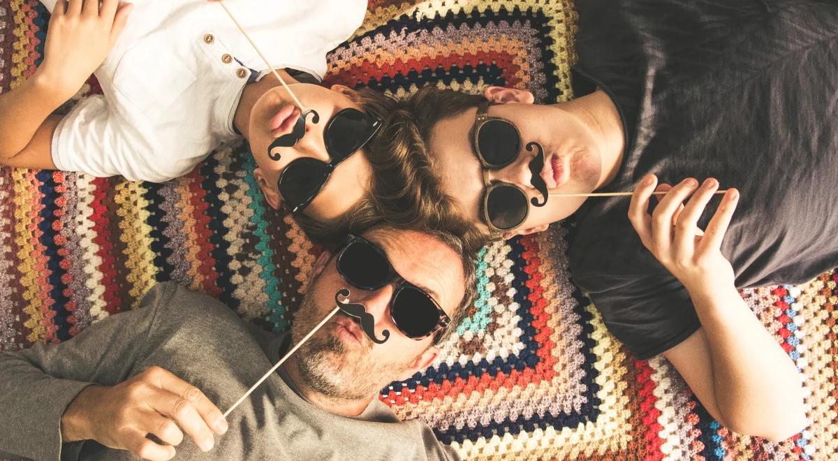 Różowy Październik dla kobiet, Niebieski Listopad dla mężczyzn