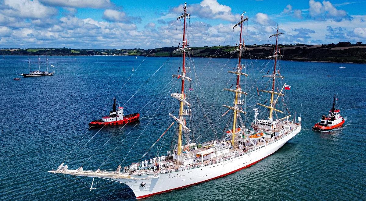 "Dar Młodzieży" w drodze na równik. Wyjątkowy rejs polskiego żaglowca