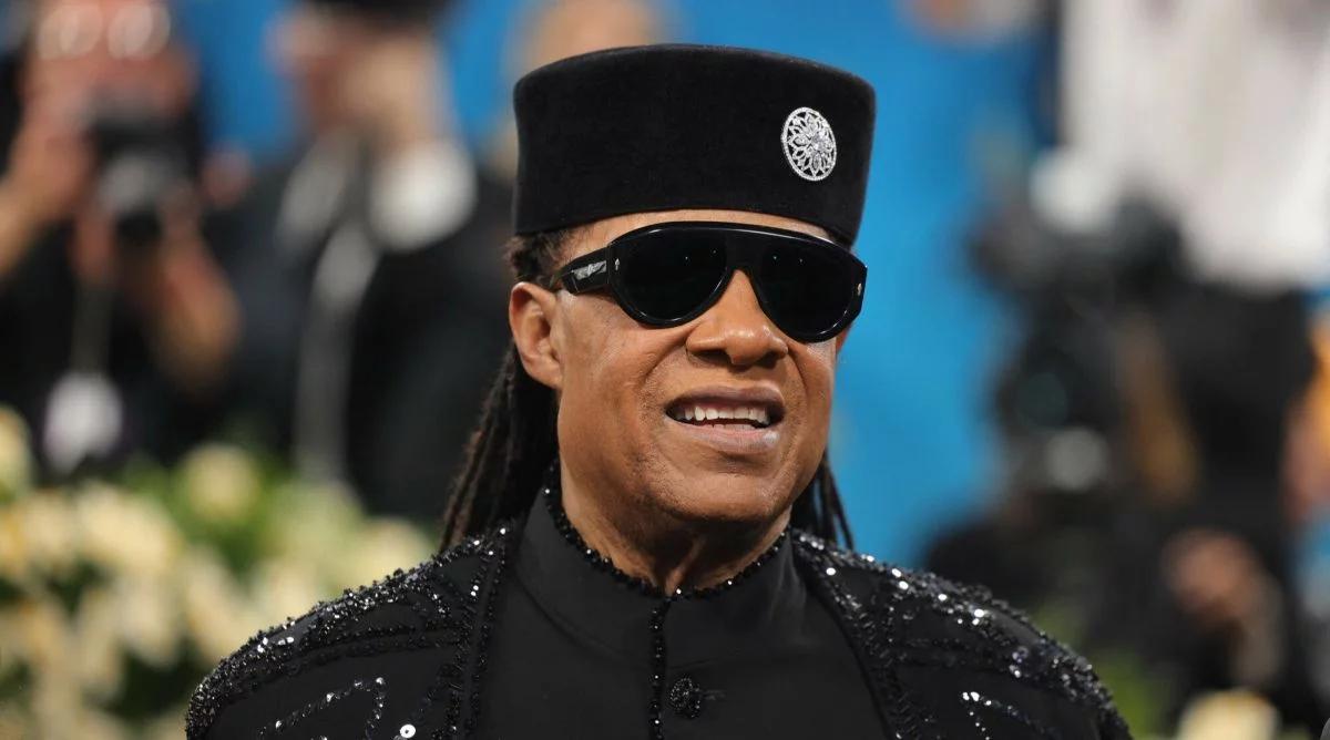 Legenda w ciemnych okularach. Stevie Wonder kończy 75 lat