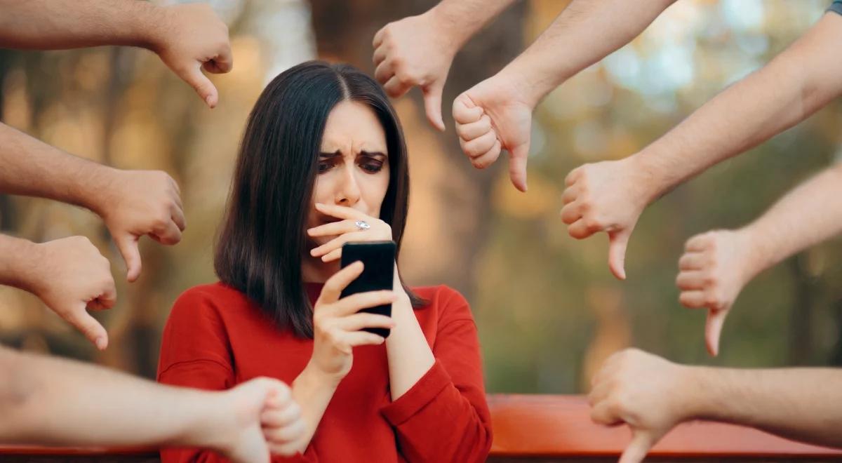 Słowo ma znaczenie, więc jak walczyć z hejtem i mową nienawiści?