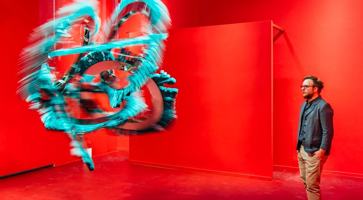 W mury CSW wstąpił cyberpunkowy duch