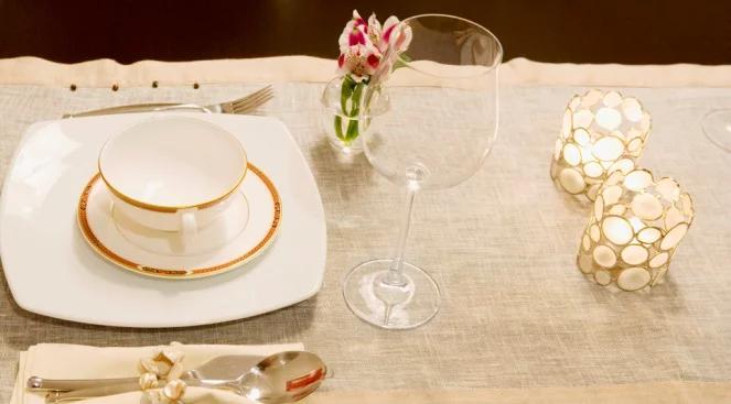 "Śniadanie”, "obiad”, "kolacja”