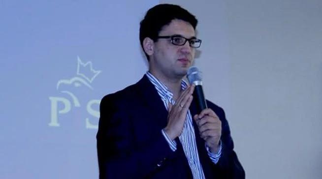 "Sikorski nie prowadzi profesjonalnej dyplomacji"