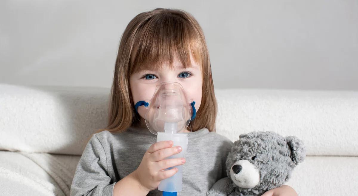 Życie z mukowiscydozą. Jak wspierać chorych?