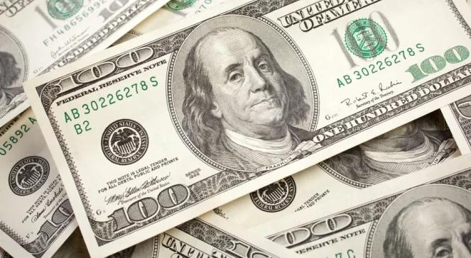 O dolarach w PRL i o sklepach Pewexu