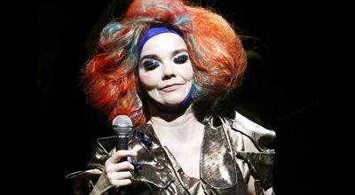 Nowy, efektowny teledysk Björk