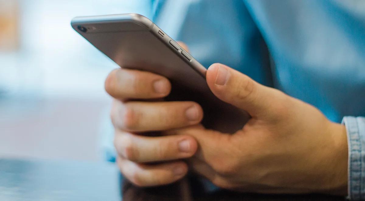 Dostęp do dokumentów możliwy przez telefon