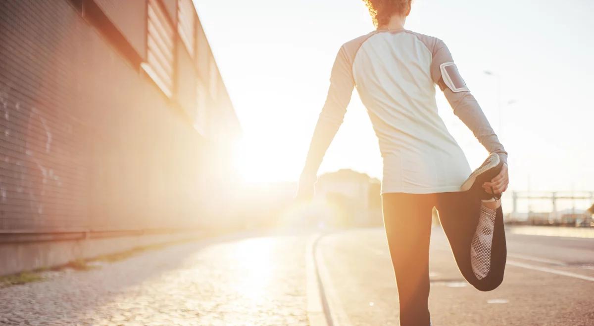 Odpoczynek to istotny element treningu.  Jak się regenerować?