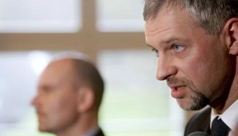 "Czas zgasić światło i zakończyć historię KRRiT"